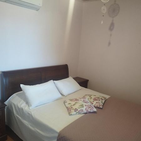 Elouthia Residence With Sea View And Hot Tub ชูสท์ซูโรส ภายนอก รูปภาพ