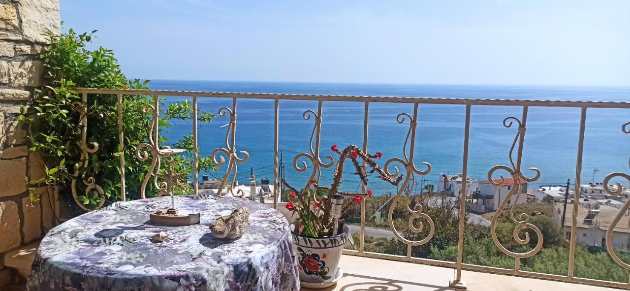 Elouthia Residence With Sea View And Hot Tub ชูสท์ซูโรส ภายนอก รูปภาพ