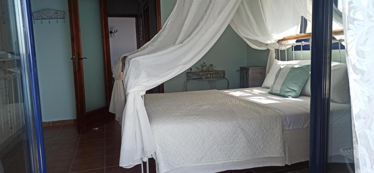 Elouthia Residence With Sea View And Hot Tub ชูสท์ซูโรส ภายนอก รูปภาพ