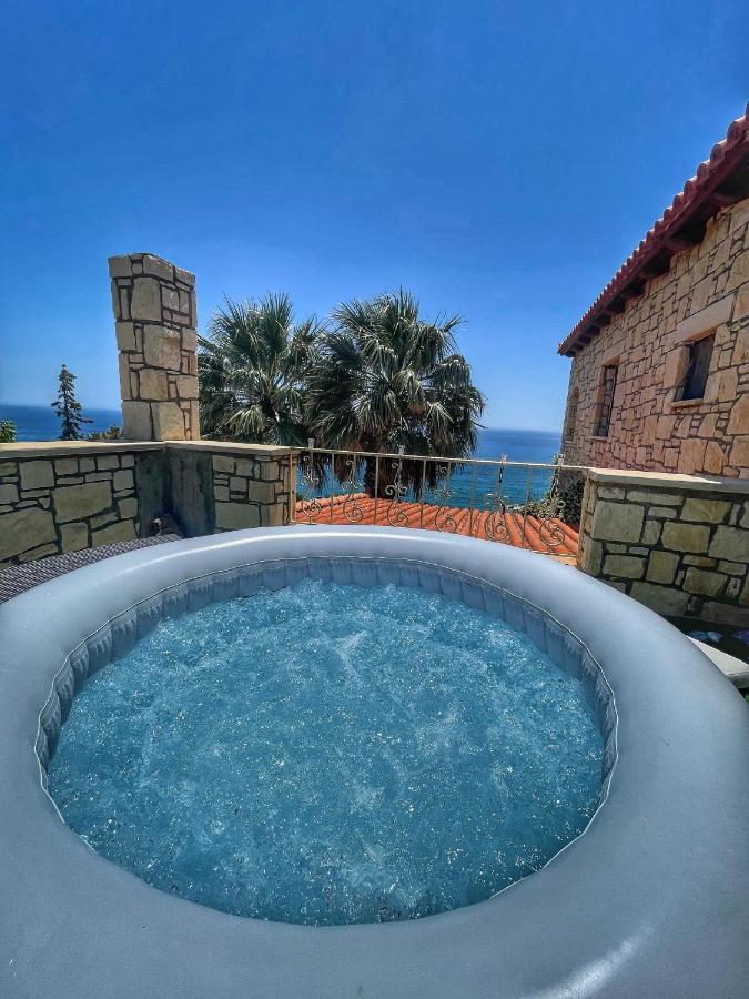 Elouthia Residence With Sea View And Hot Tub ชูสท์ซูโรส ภายนอก รูปภาพ
